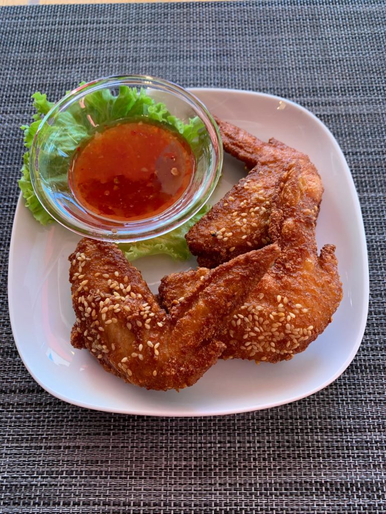 Sawadee Noks Thai Kitchen Chicken Wings Pouletflügeli 768x1024 